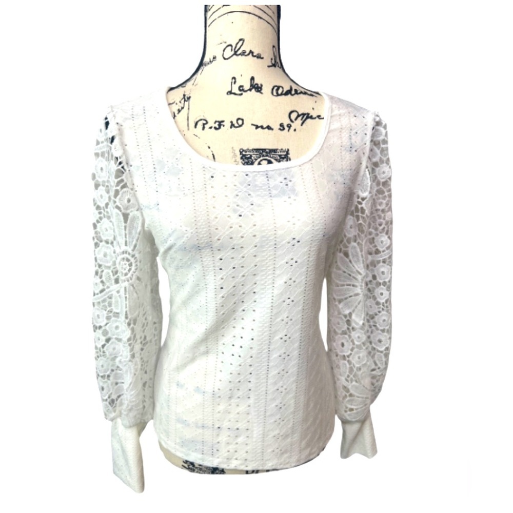 SHEIN Curve White Lace Detail Longsleeve Blouse